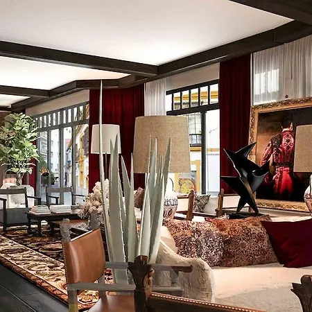 H10 Casa De La Plata セビリア