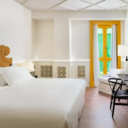 Hotel H10 Casa De La Plata Seville