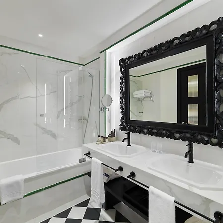 H10 Casa De La Plata ホテル