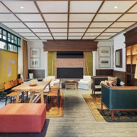 H10 Casa De La Plata ホテル 4*