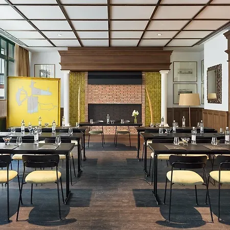 H10 Casa De La Plata ホテル